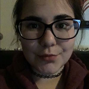 Meet your Posher, Abby